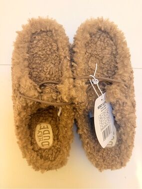 Hey Dude Brown Fuzzy Slip-On Slippers